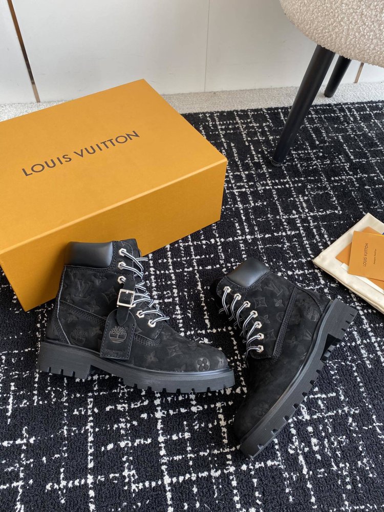 Ботинки женские Louis Vuitton x Timberland фото 4