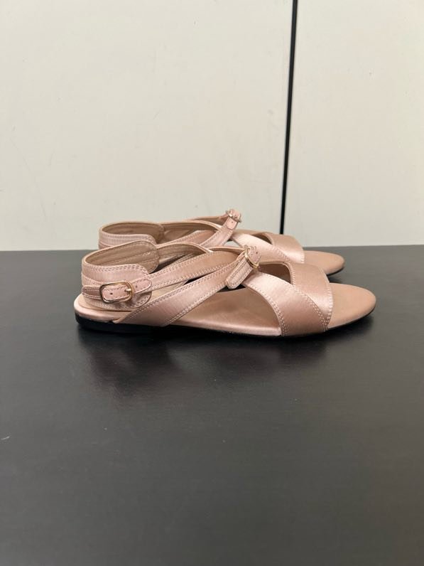 Сандалі жіночі фото 7