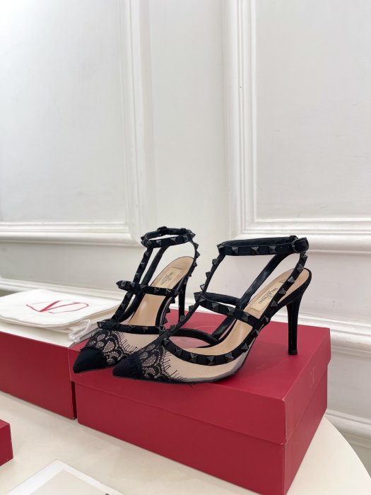 Босоножки фото 3