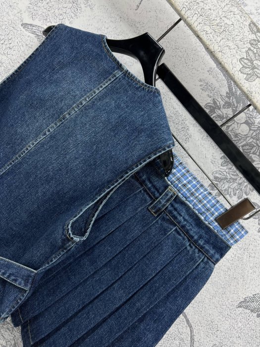 Костюм женский фото 8