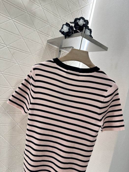 Футболка женская фото 4