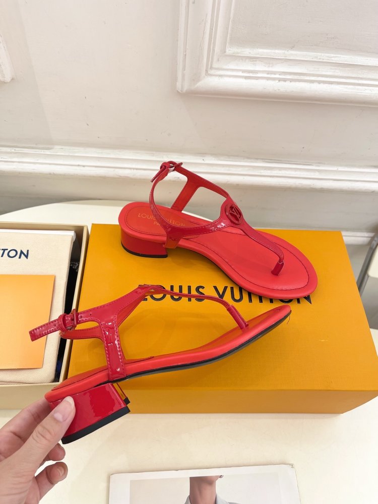 Сандалии женские фото 5