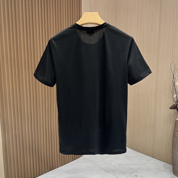 T-shirt men's фото 2