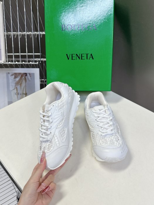 Кроссовки фото 4