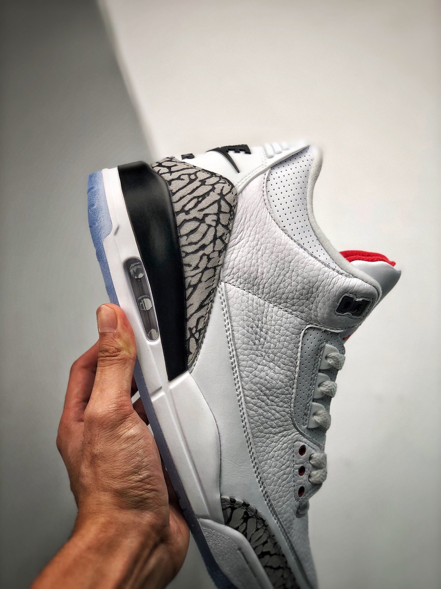 Кроссовки Air Jordan 3 фото 9