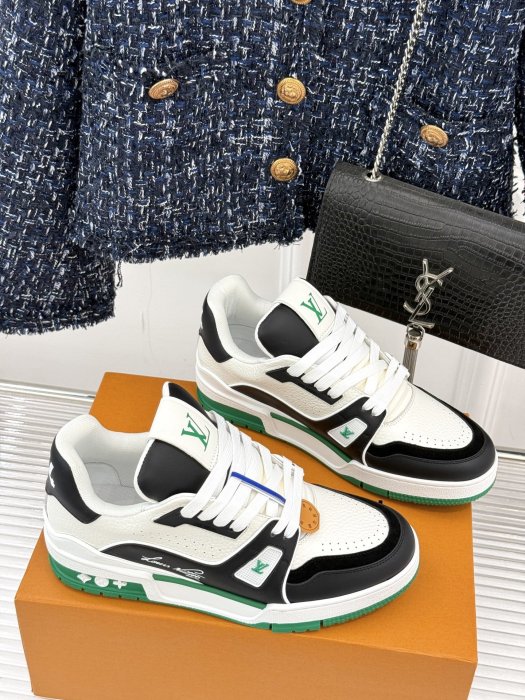 Sneakers фото 3