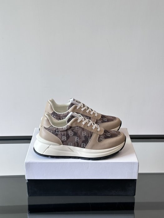 Кроссовки мужские