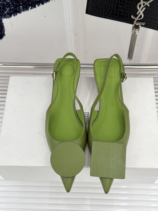 Босоножки фото 4