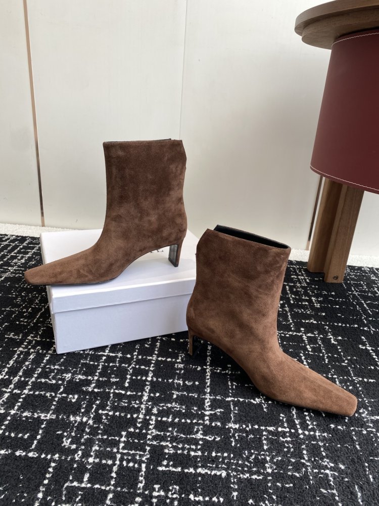 Boots women's фото 6