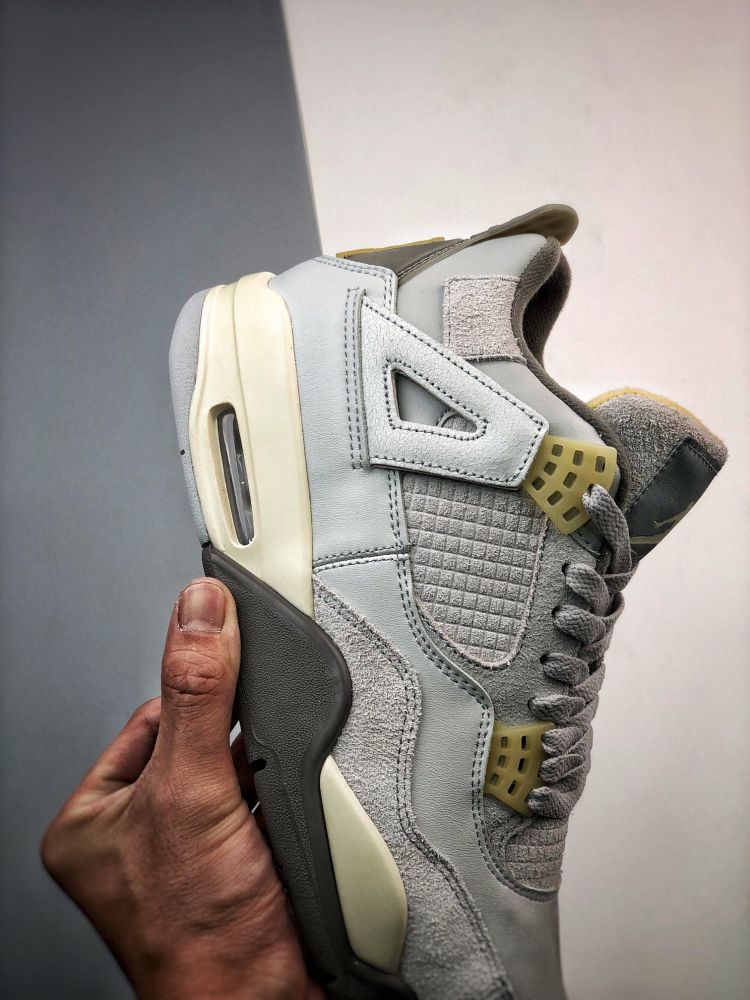 Кроссовки Air Jordan 4 Retro SE Craft DV3742-021 фото 9