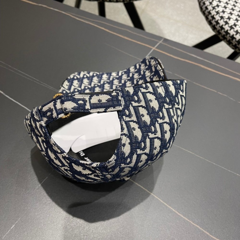 Кепка фото 9