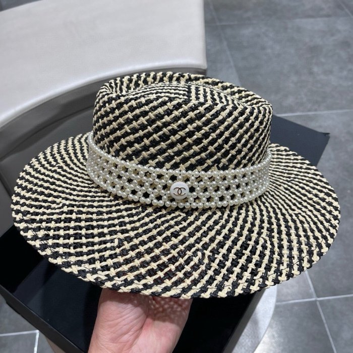 Hat women's