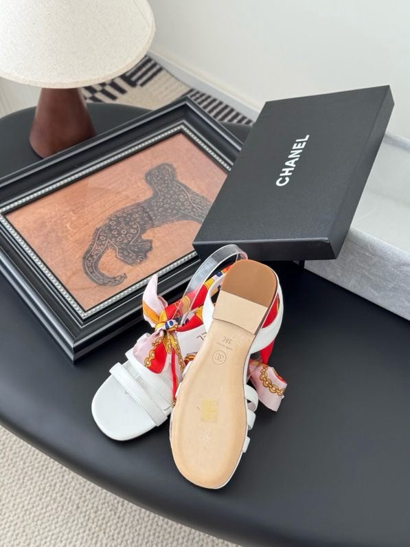 Sandals women's фото 2