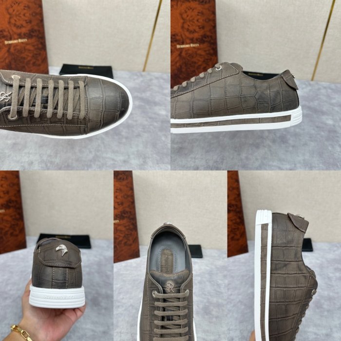 Кросівки фото 9