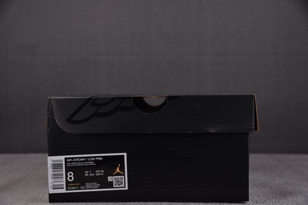 Кроссовки Air Jordan 1 Low Premium фото 6
