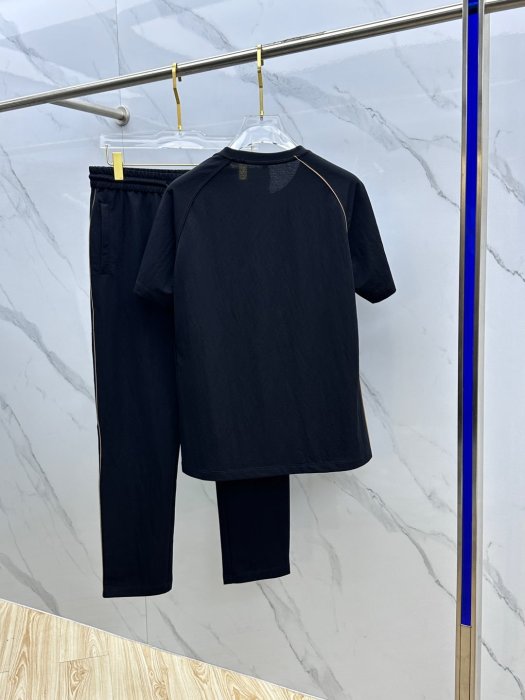 Костюм мужской фото 6