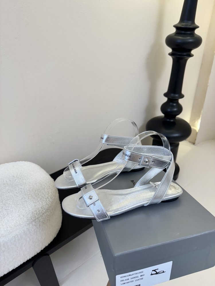 Босоніжки фото 5