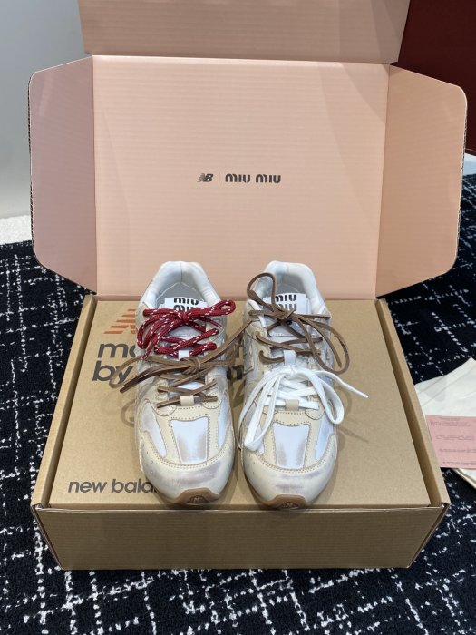 Кроссовки MIU MIU х NEW BALANCE 530