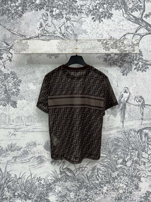 Футболка женская фото 7