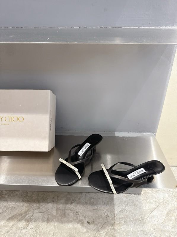 Босоножки фото 3