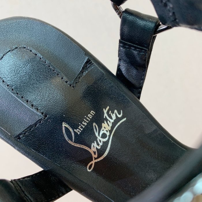 Босоножки фото 9