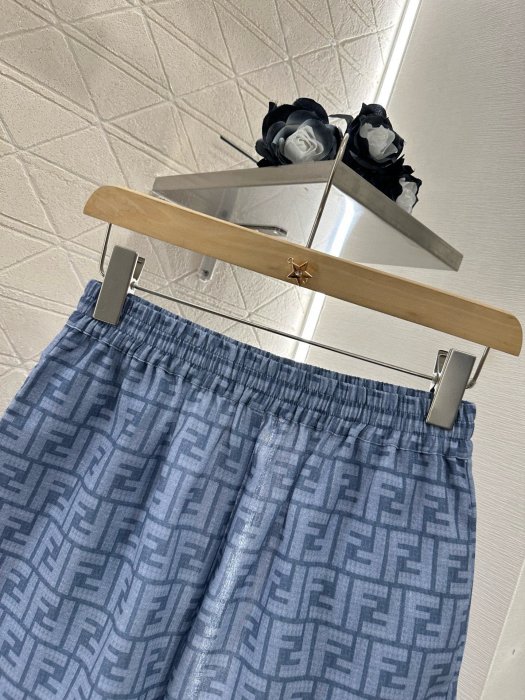 Shorts women's фото 3