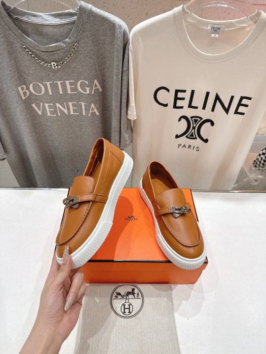 Лоферы женские фото 4