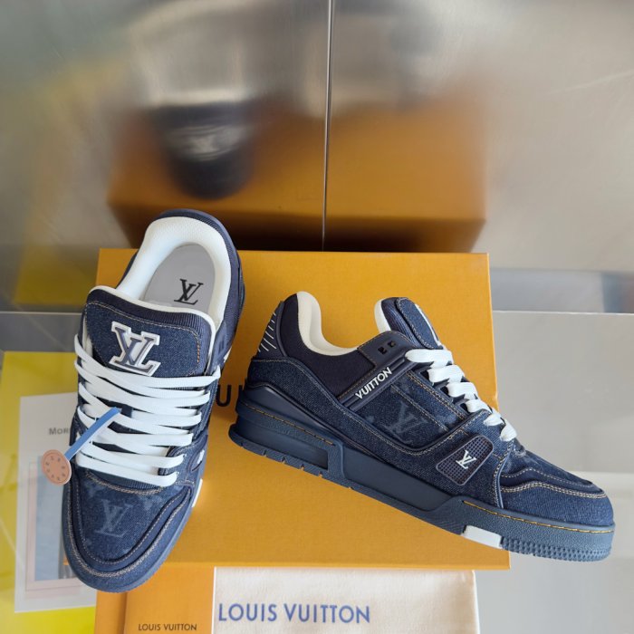 Sneakers LV Trainer фото 3