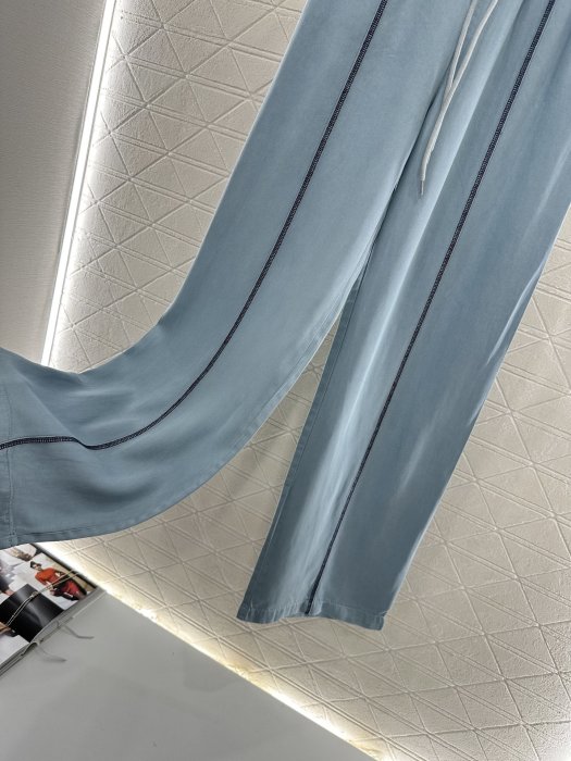 Штани жіночі фото 5