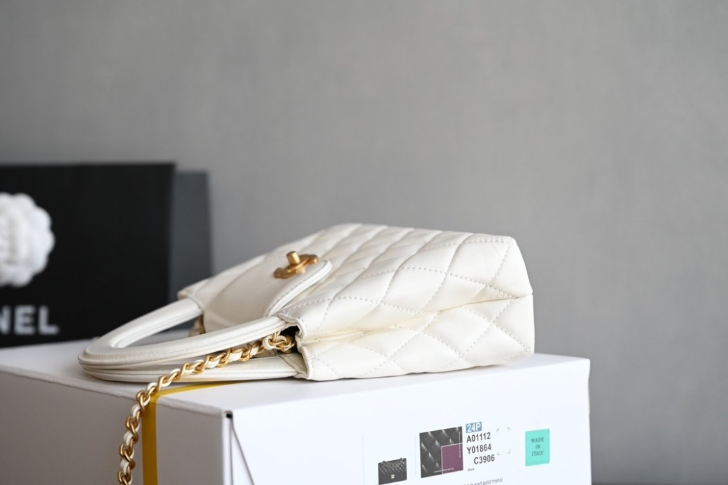 Сумка женская CHANEL 24A Kelly 19 см фото 4