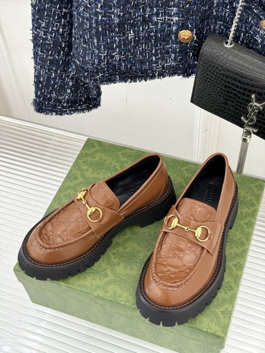 Туфли женские фото 2