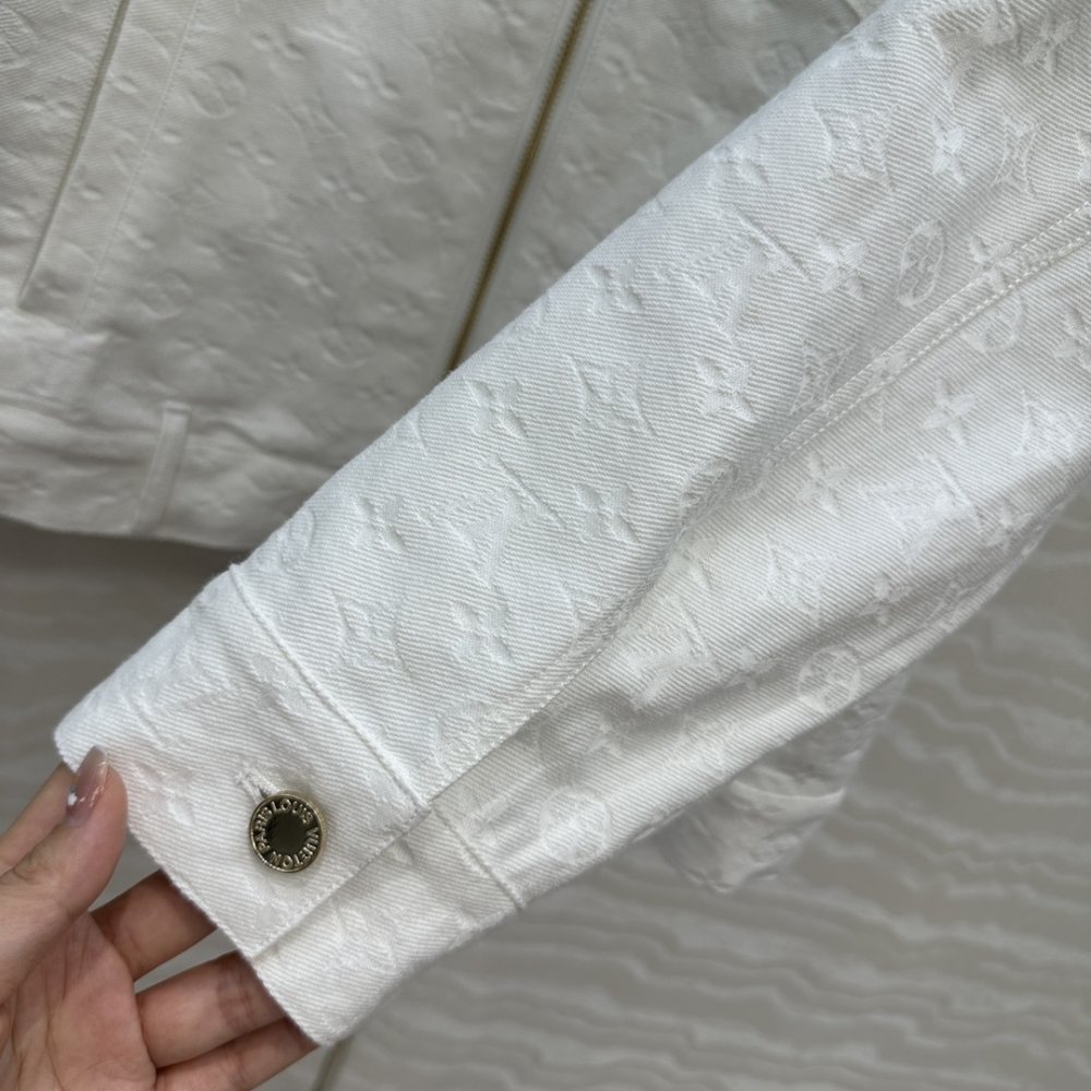 Куртка женская фото 6