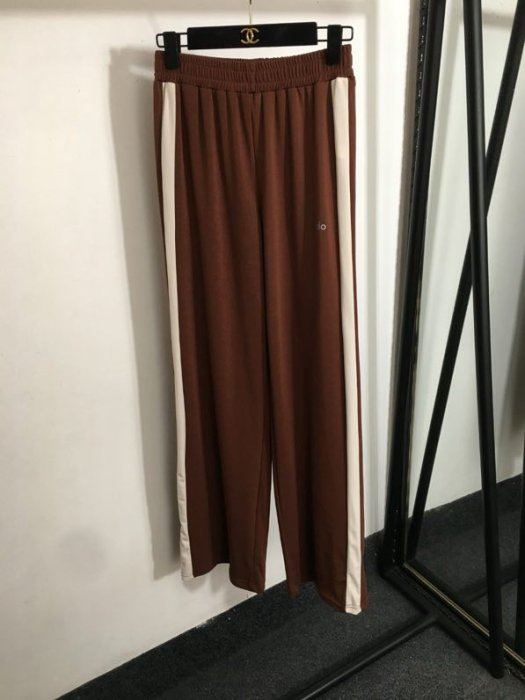 Костюм женский фото 8