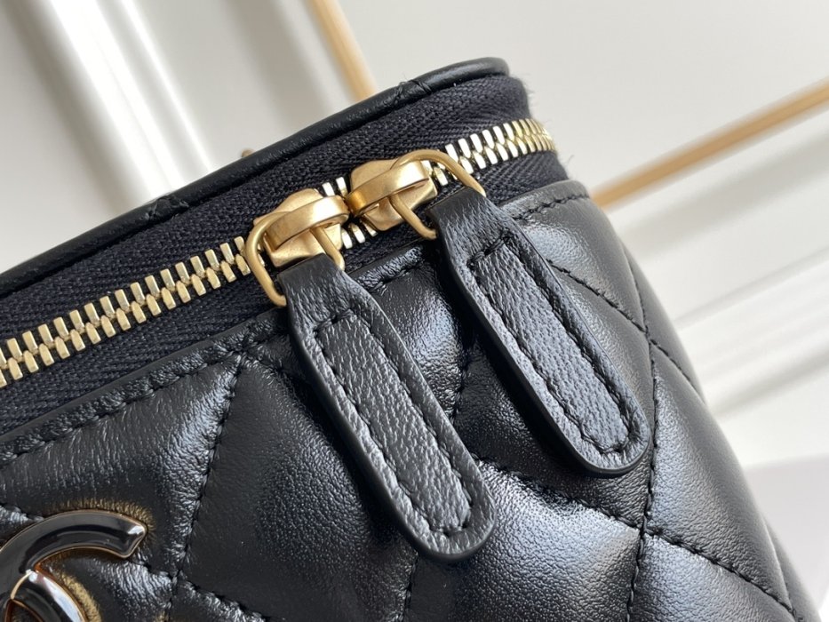 Сумка 24K женская кожаная Vanity 17 см фото 8