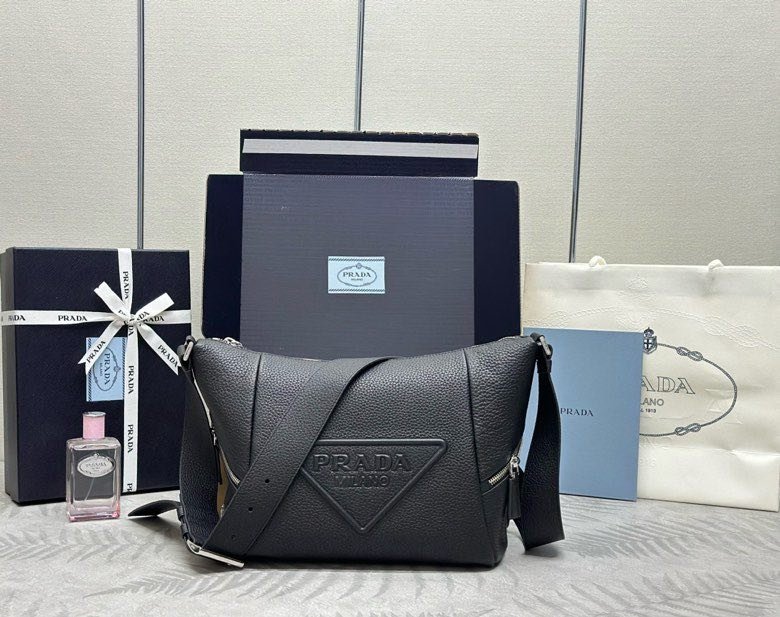 Сумка кожаная 2VH165 26 см