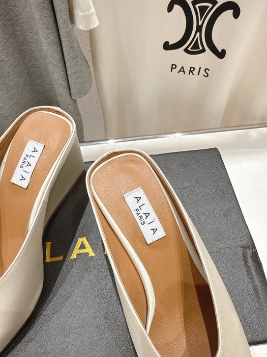 Босоножки фото 6