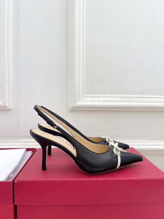 Босоножки фото 2