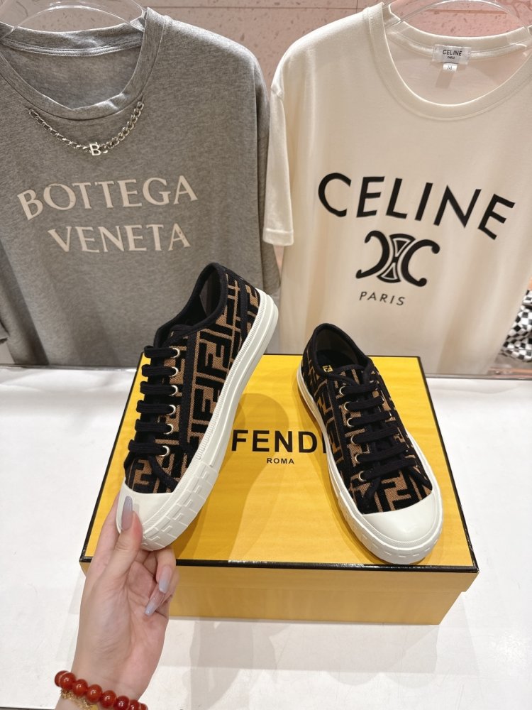 Кеди жіночі фото 3