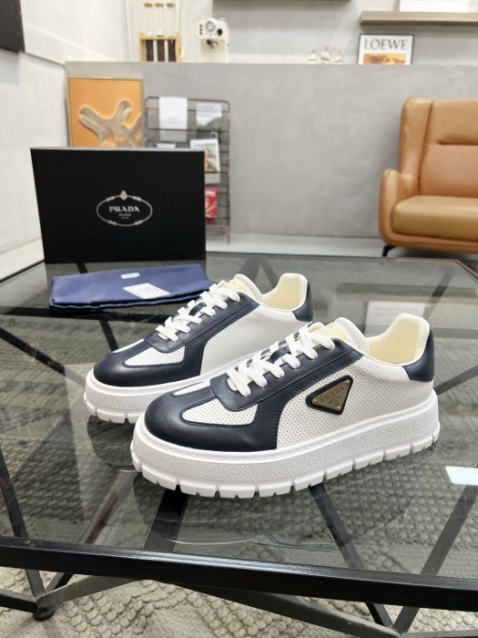 Кроссовки мужские