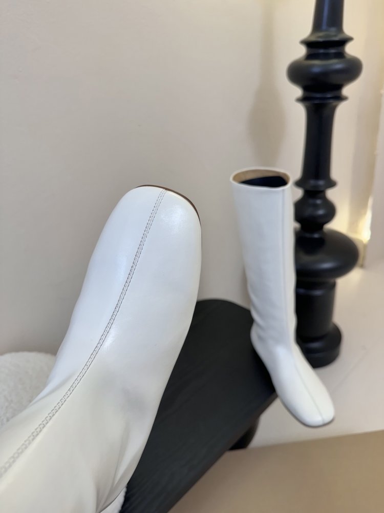 Чоботи жіночі фото 6