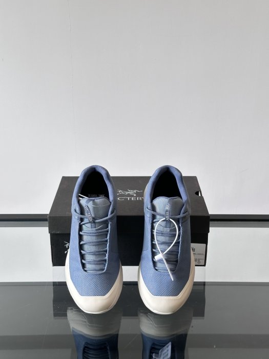 Кросівки чоловічі фото 6