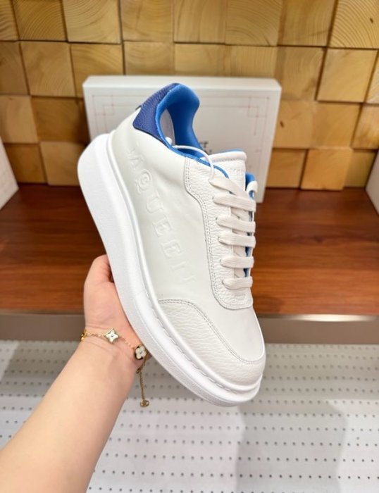 Sneakers фото 3