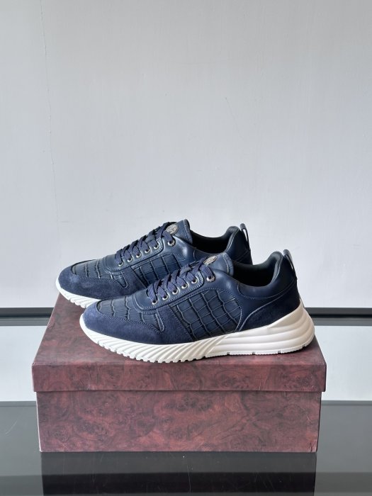 Кроссовки фото 3