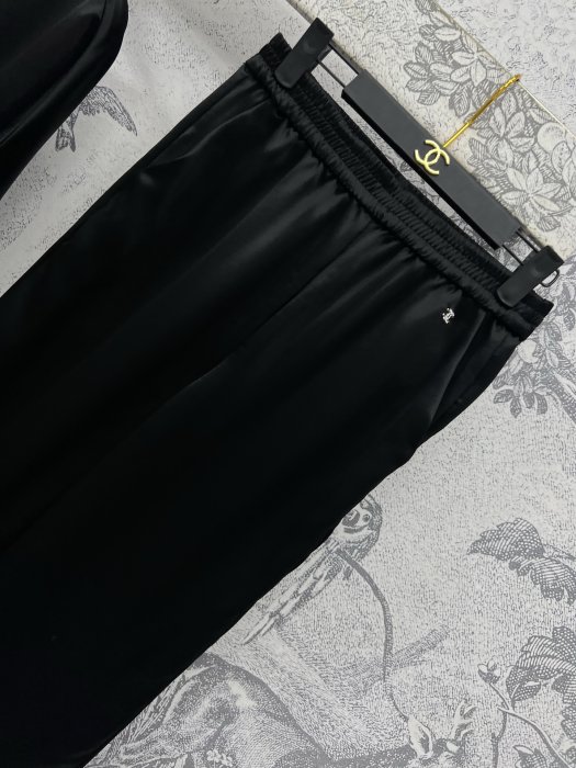 Costume female фото 4