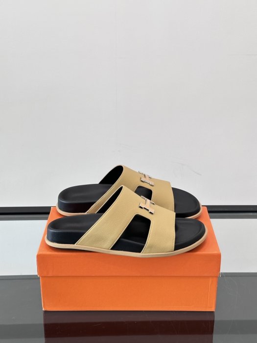 Шлепанцы мужские