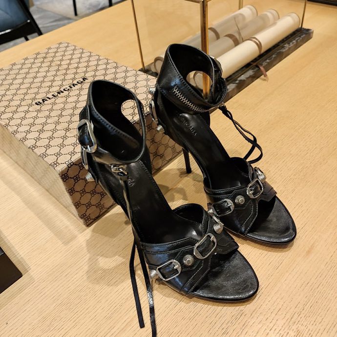 Leather sandals on high heel, black фото 3