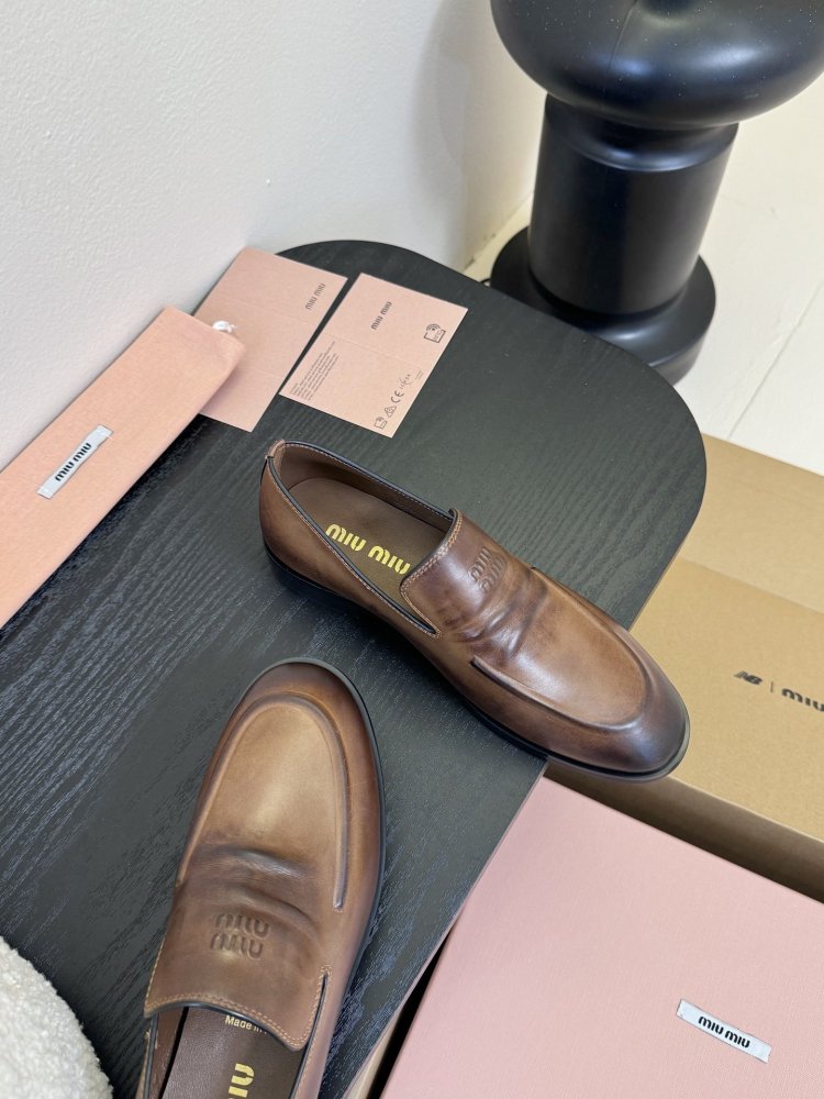 Туфлі жіночі фото 4