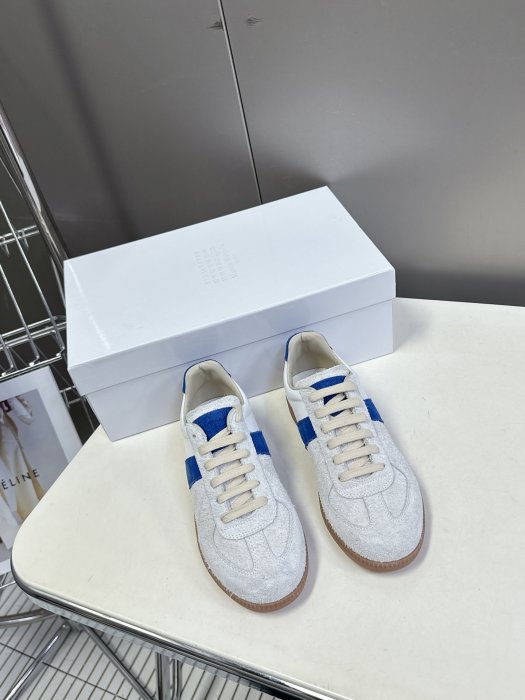 Кеди жіночі