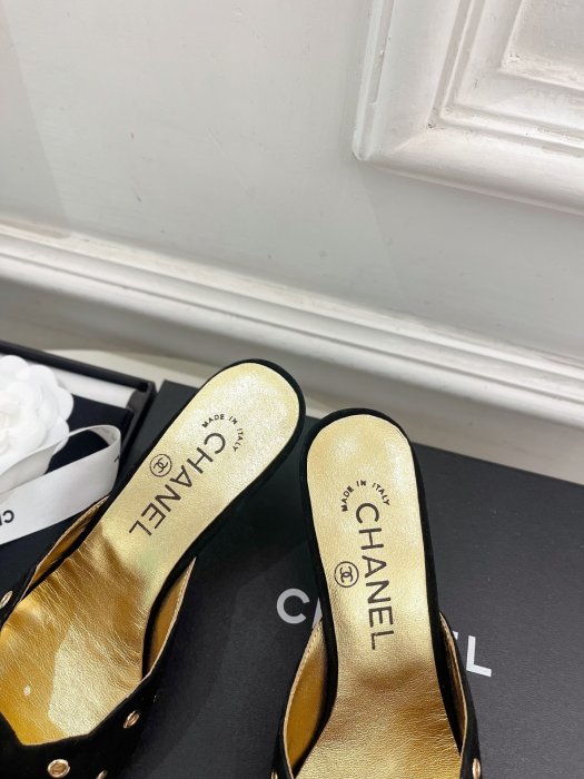 Босоножки фото 8