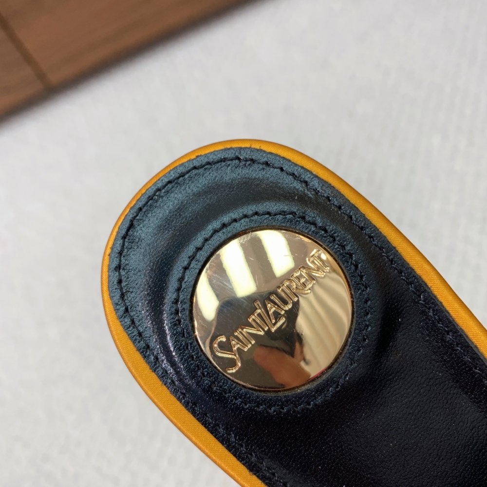 Босоніжки фото 8